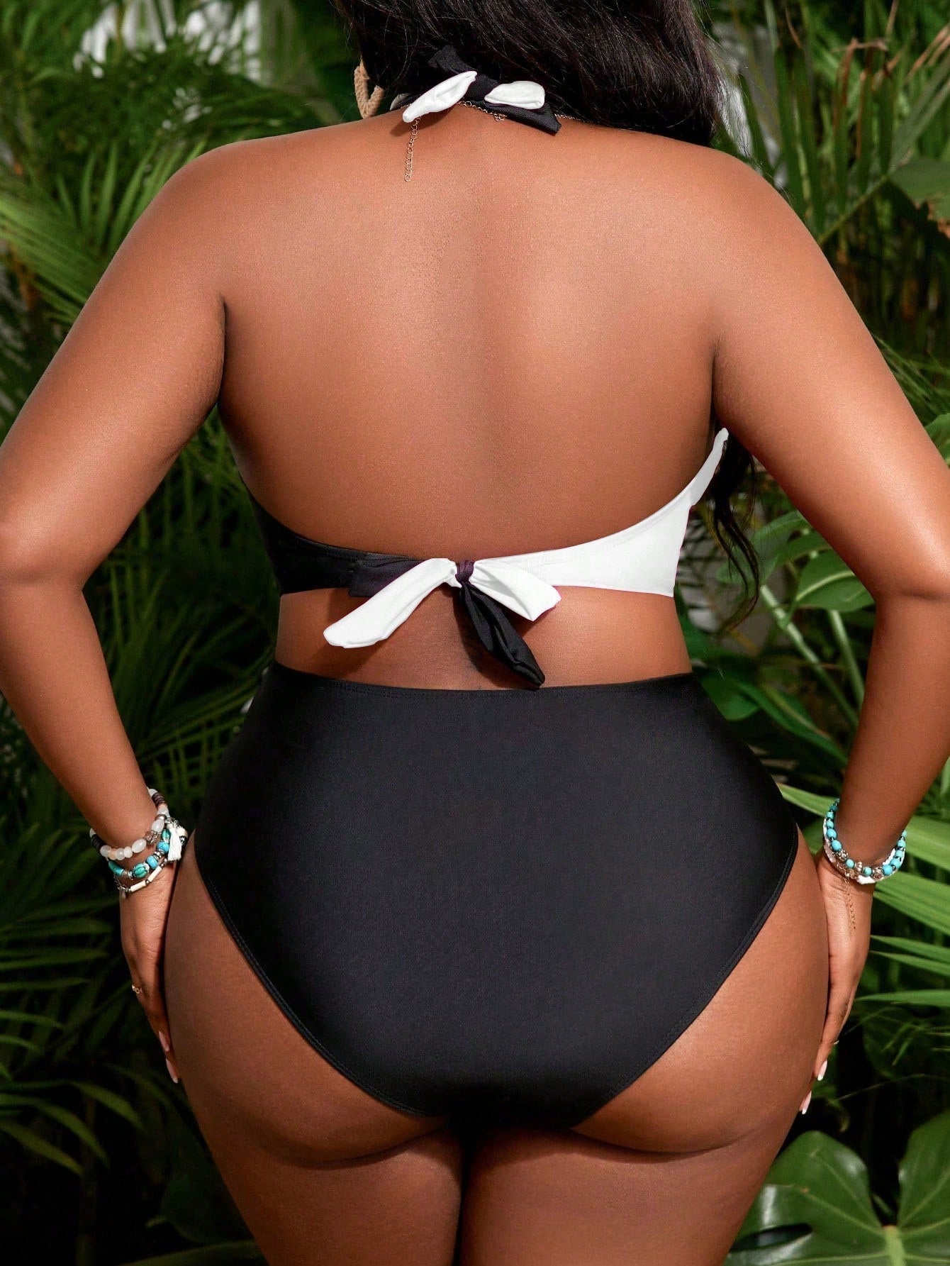 BiquĂni Plus Size Thina