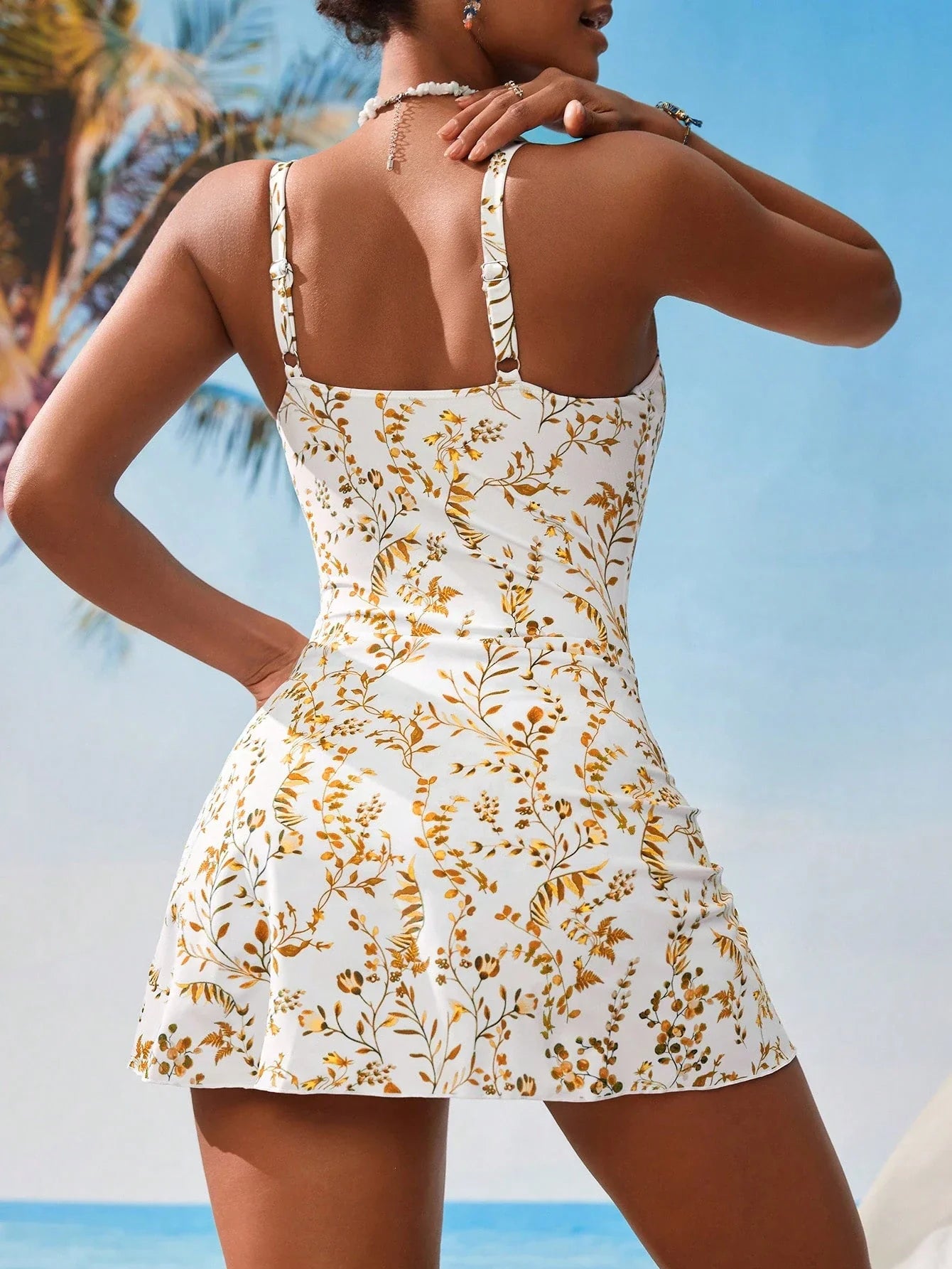 Maiô Estampado com Plantas