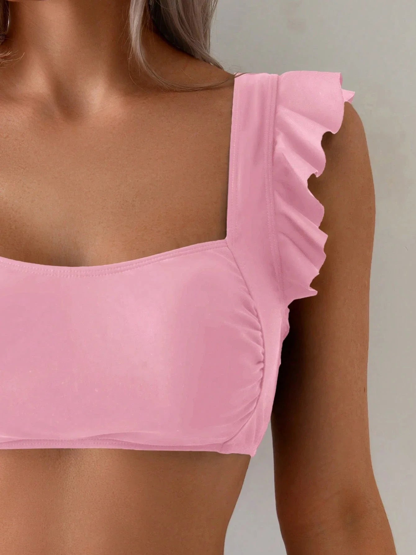 Biquíni Gola Quadrada Franzida