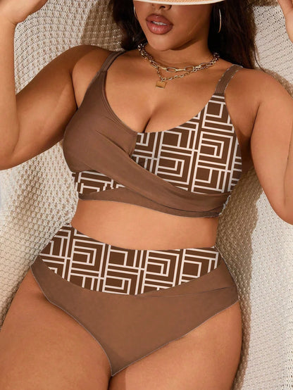 Biquíni Plus Size Estampa Geométrica Sexy