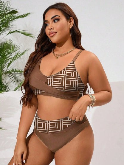 Biquíni Plus Size Estampa Geométrica Sexy