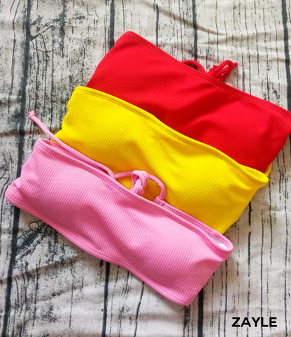 Biquíni Tomara que Caia Emery