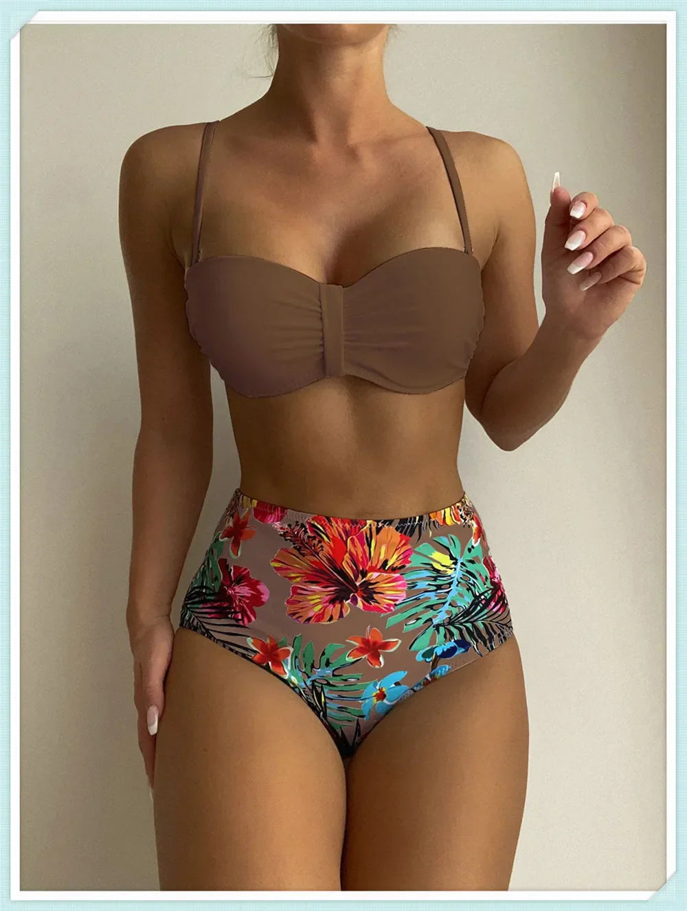 Biquíni Estampa Tropical Vivian