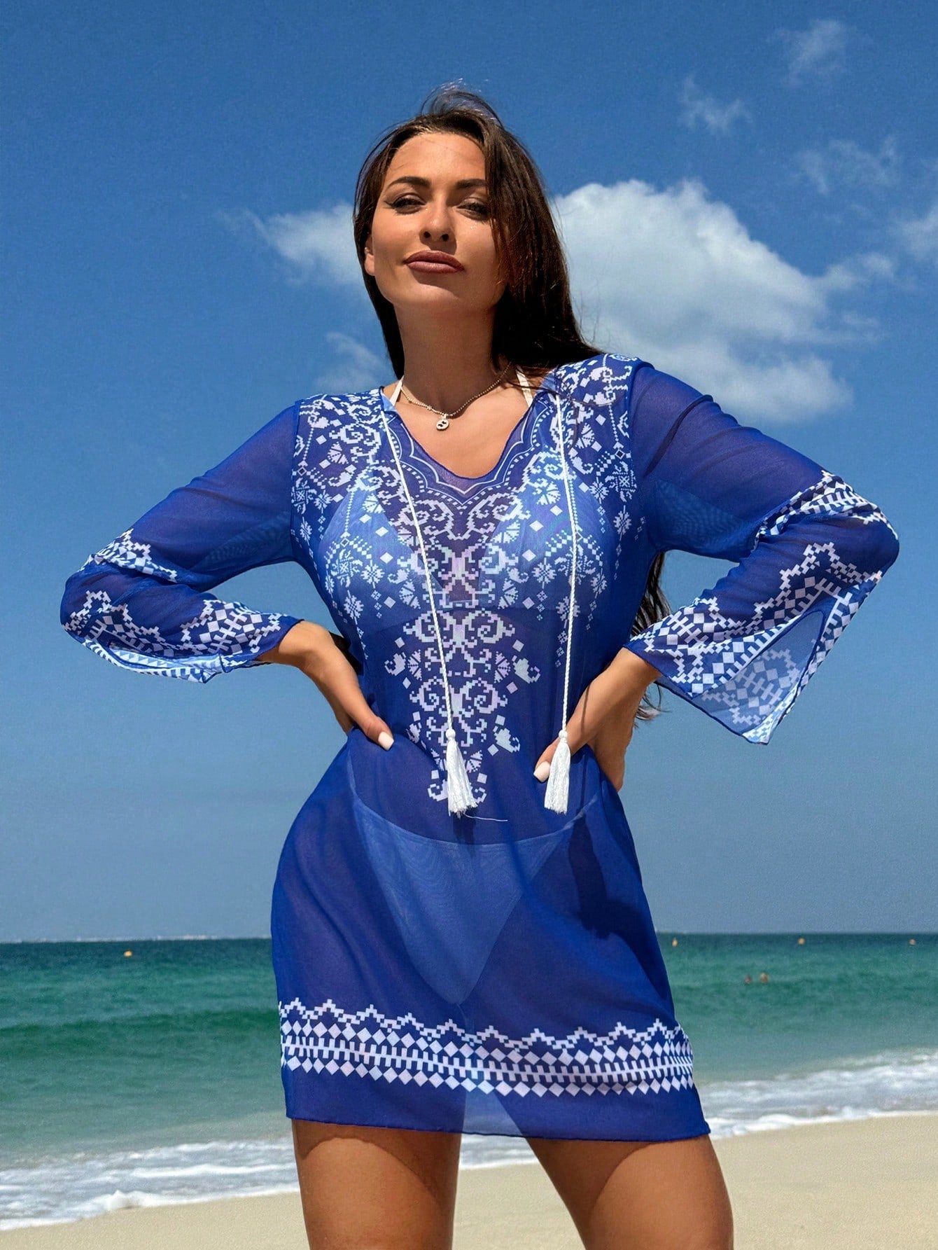 Saída de Praia Camisa Longa com Decote V